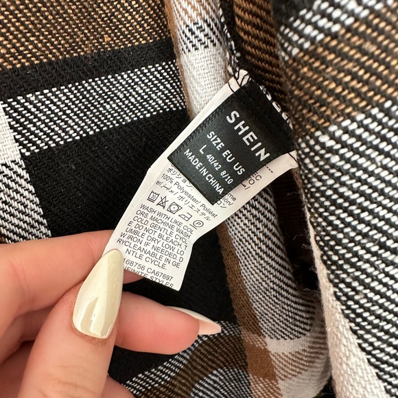 NWOT* SHEIN Plaid Bomber Zip-Up Jacket - Size Large - Picture 4 of 4